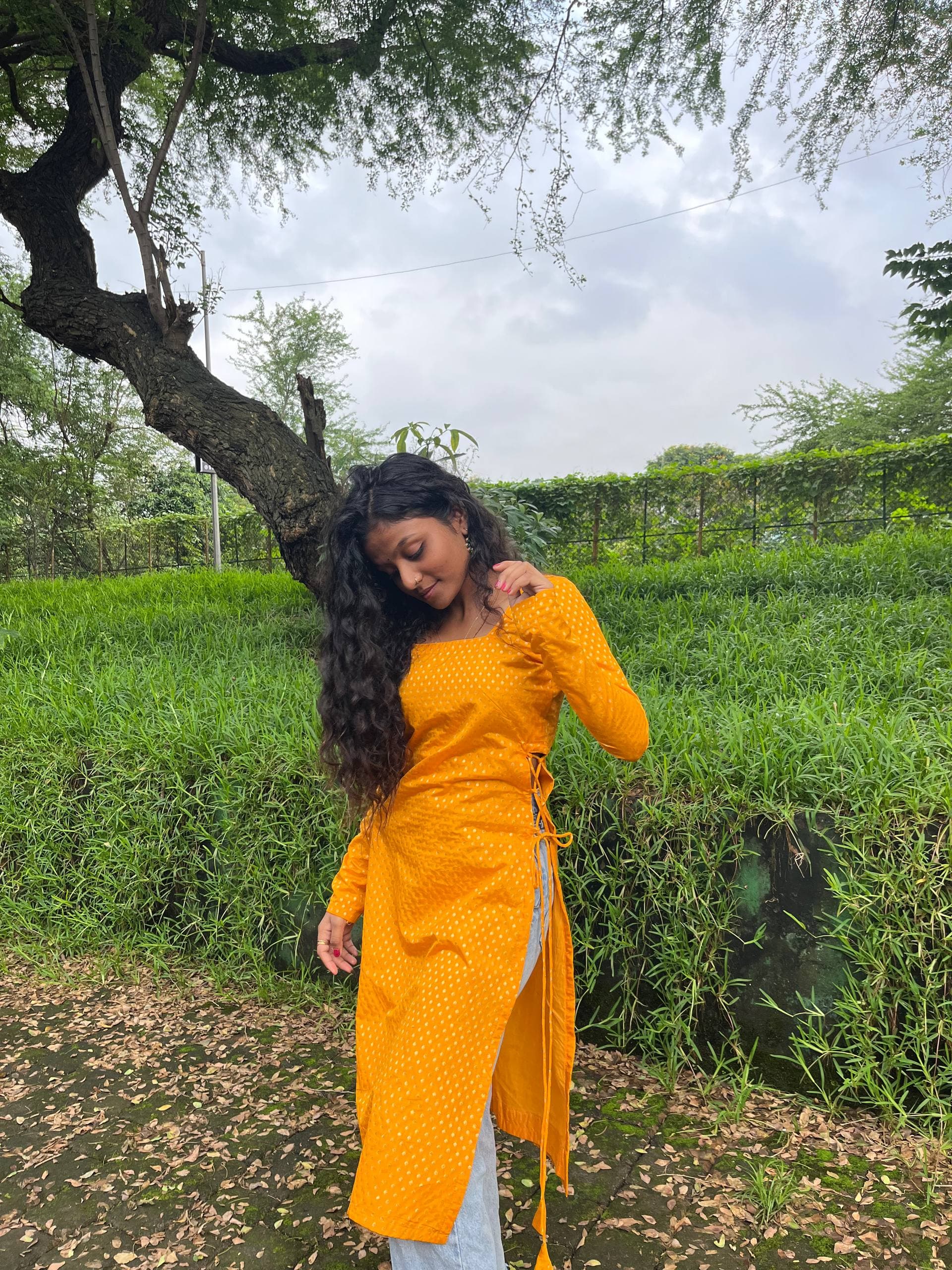 Yellow slit-cut kurti — Image 2